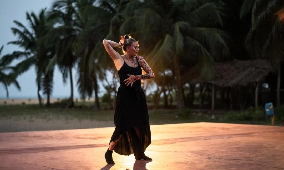 Wilma-Emilia Kuosa & työryhmä: Sensation/Aistimus/Sensation